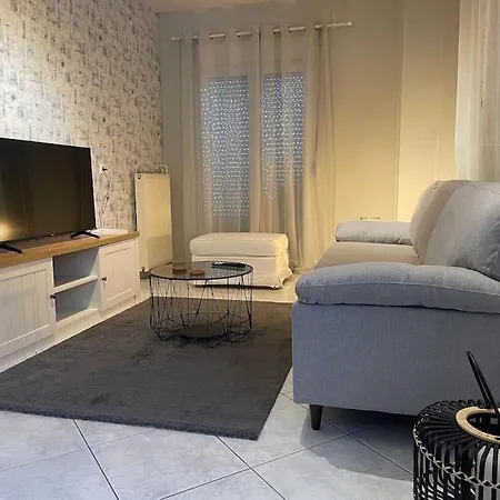 Letty's Cozy Flat شقة