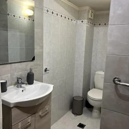 Letty's Cozy Flat Peraía